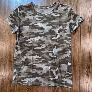 PINK‎ Victoria's Secret Camo T-Shirt Women's Small Green Brown Short Sleeve Tee